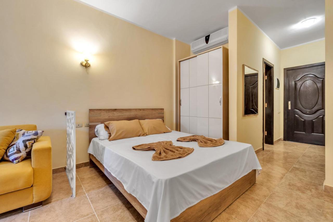 Studia Florenza Khamsin Hurghada Exterior foto
